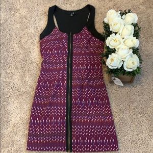 Forever 21 sleeveless dress with zipper in front